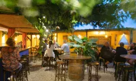 Marisol bar