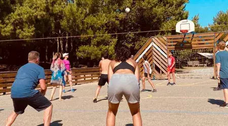 Terrain de sports du camping Mimizan Plage